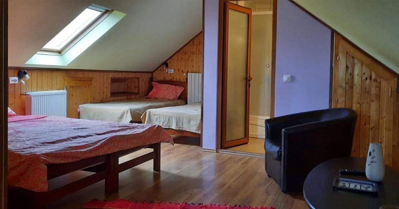 Bella Daria Hotel คุมปูลุง ภายนอก รูปภาพ